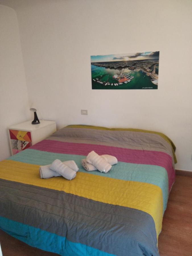 A Flat With A View In The Heart Of The Old Town Apartment Бари Екстериор снимка